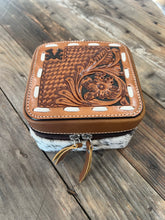 Load image into Gallery viewer, Brown mini jewelry case