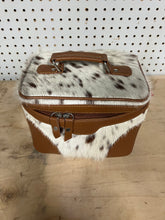 Load image into Gallery viewer, Brown cowhide toiletry case
