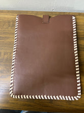 Load image into Gallery viewer, Beige leather &amp; cowhide padded laptop sleeve
