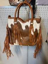 Load image into Gallery viewer, Cowhide purse brown fringe
