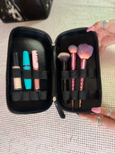 Load image into Gallery viewer, Turquoise Makeup Brush case
