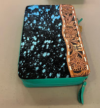 Load image into Gallery viewer, Turquoise black/turquoise acid wash squash case
